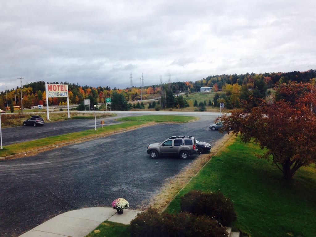 Motel Econonuit Sherbrooke Dış mekan fotoğraf